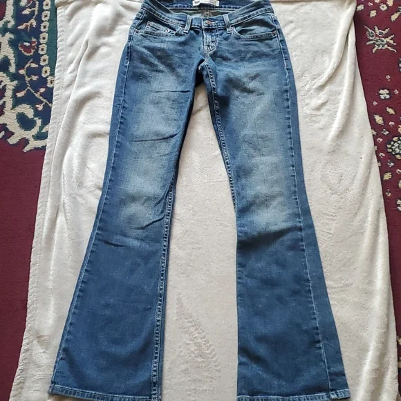 Jeans - Picture 4 of 5